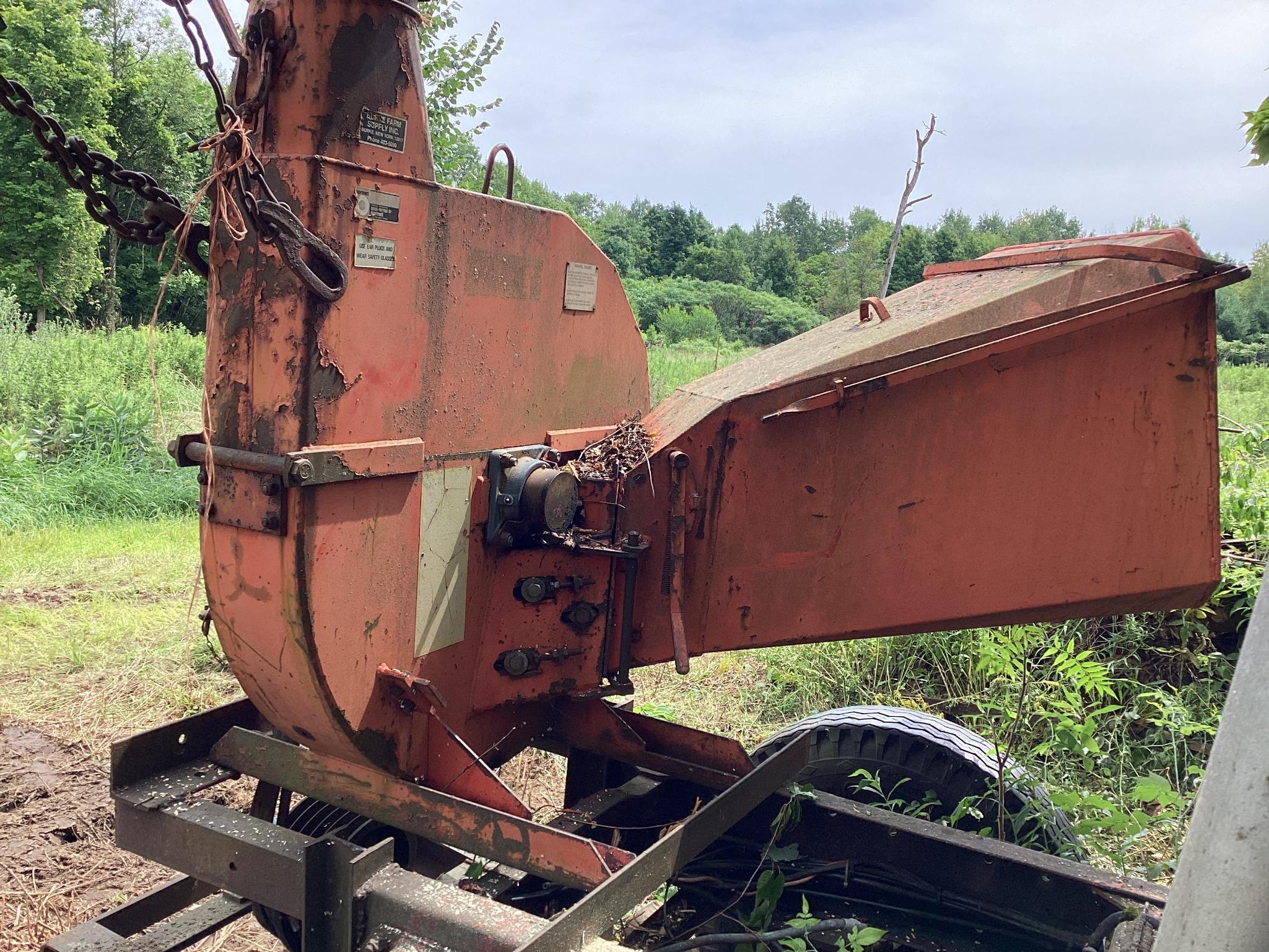 Normet Model CH231 Chipper Mounted on A Mack R-600 Truck