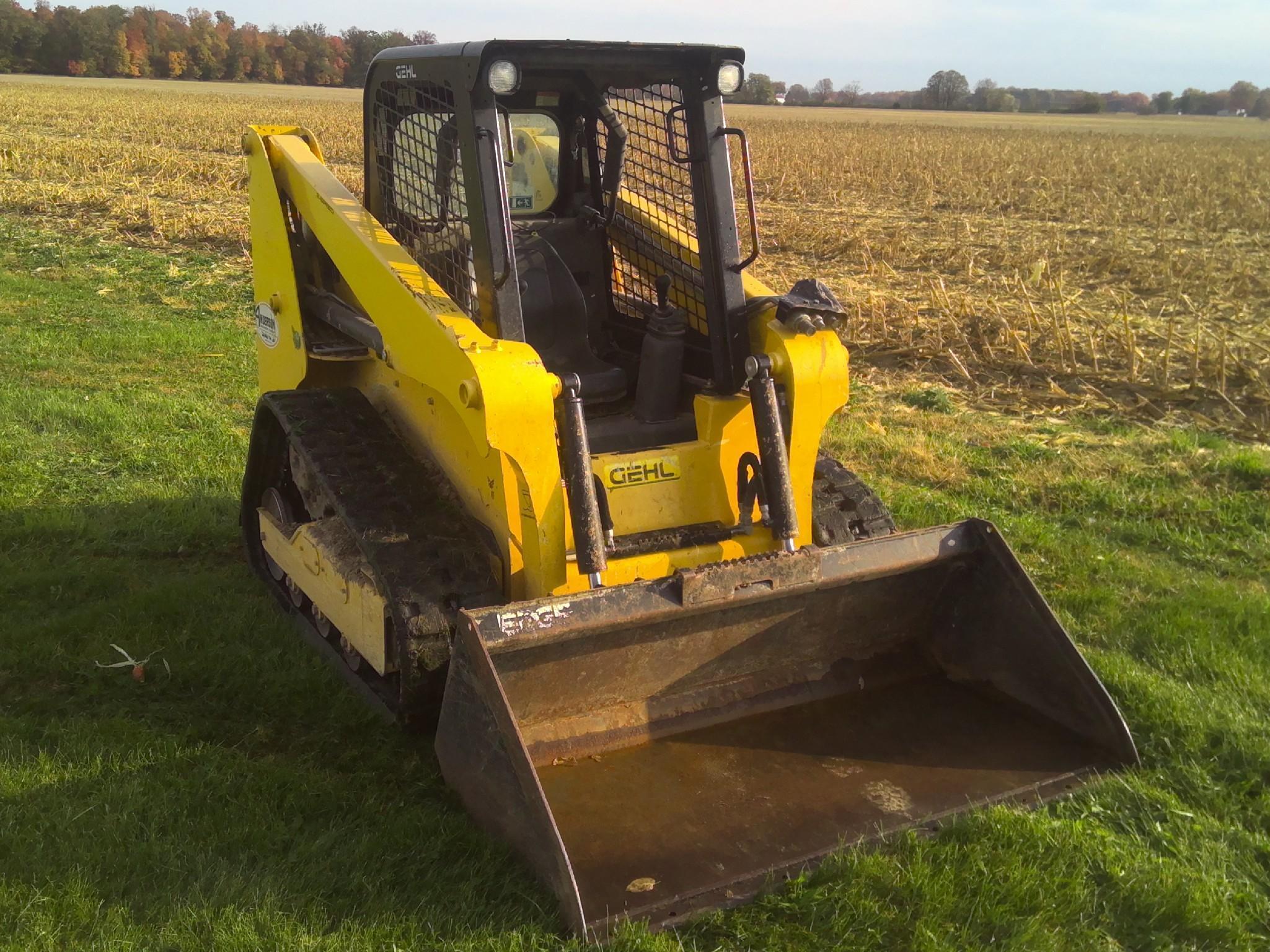 2022 Gehl RT165 Track Skidsteer, 2 Speed,