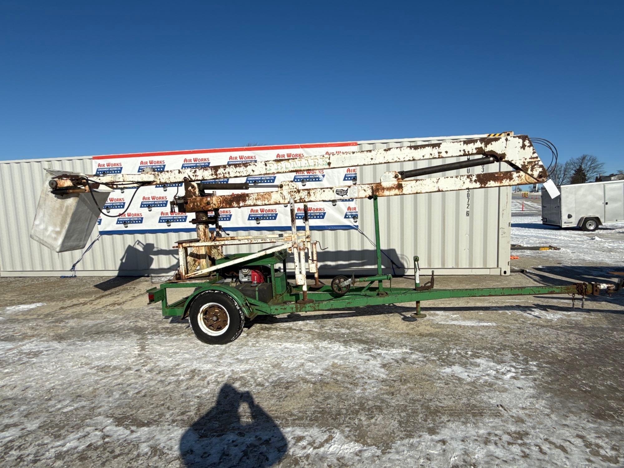 Promark Manlift w/Honda 20hp Motor -working machine - owner is upgrading
