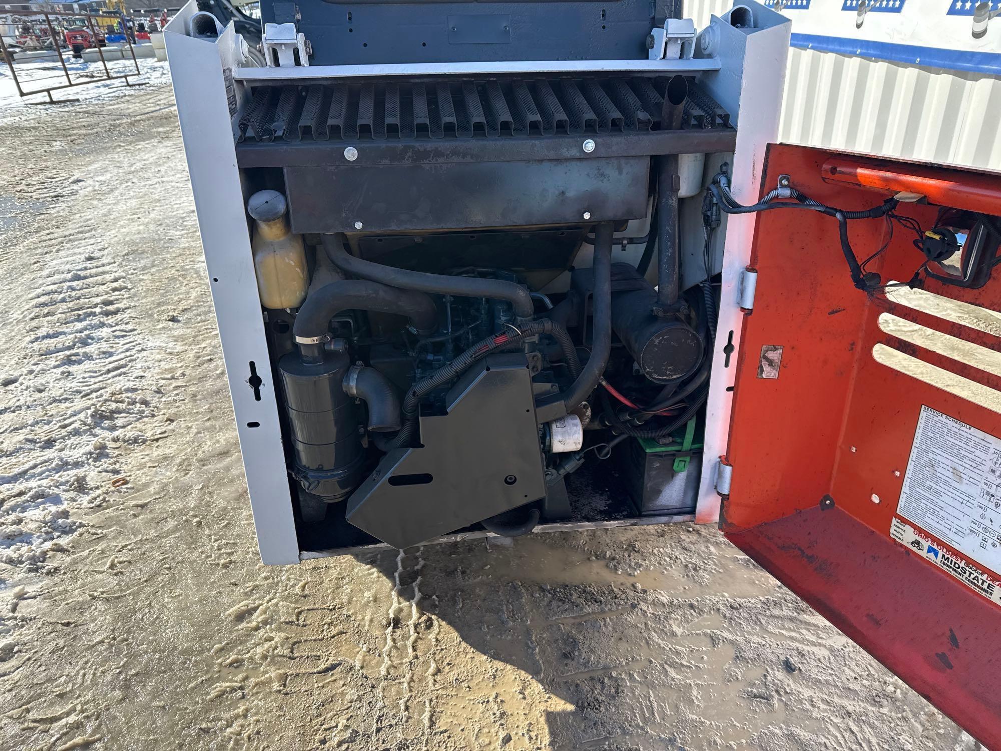 (Inv.51088) Bobcat 553 Rubber Tire Skid Loader, 3000 Hours, Diesel Engine, Runs and Operates
