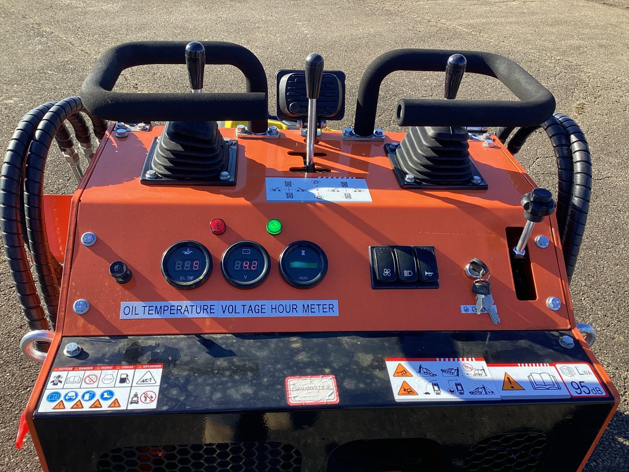 (Inv.51009) 2024 EGN EG36C Tracked Skid Loader, 13.5 Hp Gas Engine, Bucket, Aux. Hydraulics