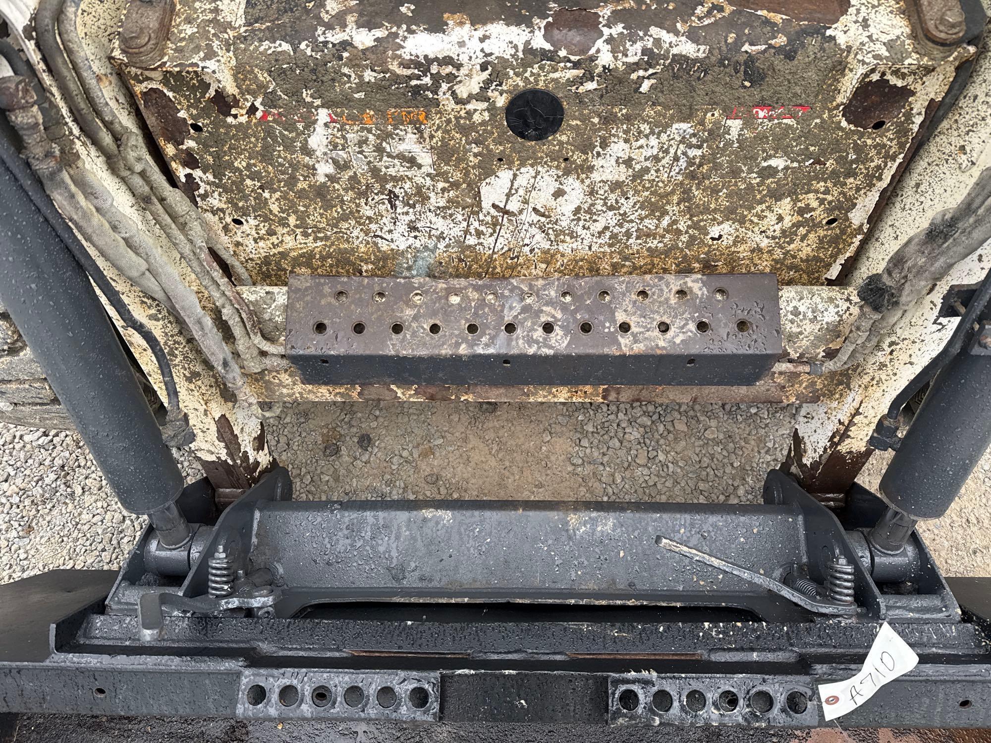 Bobcat 873 Skid Steer 3299hrs SN#514147171 Runs/Works Good! Heat/AC