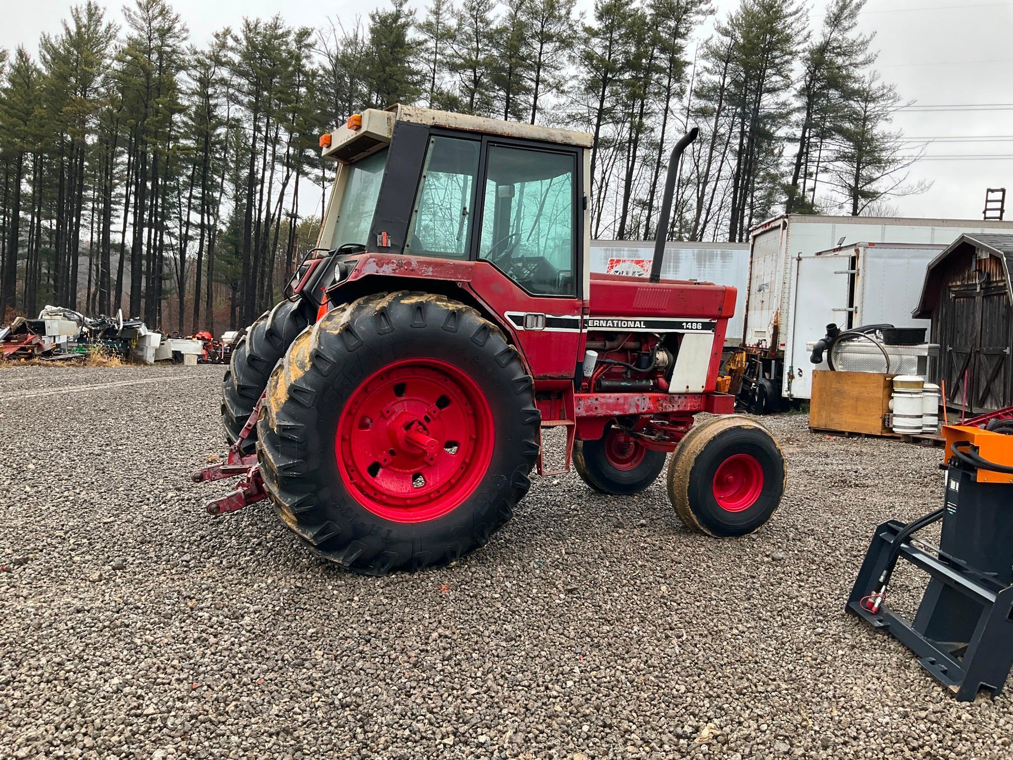 (Inv.51043) International F1486 Tractor, Cab, Heat/AC, Dual Hubs, Good TA, 8100 Hours