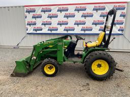 John Deere 4100 Small Tractor - 730hrs - Bucket Included