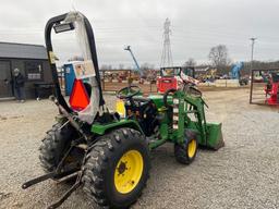 John Deere 4100 Small Tractor - 730hrs - Bucket Included