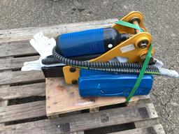 (Inv.52027) 2024 MIVA Hydraulic Breaker Mini Excavator Attachment