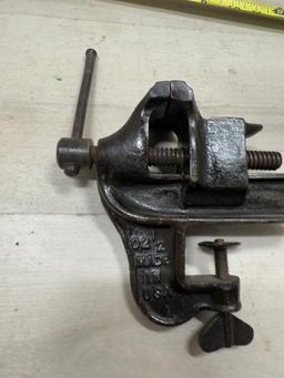 2 1/2 Inch Clamp On Vise w/ anvil