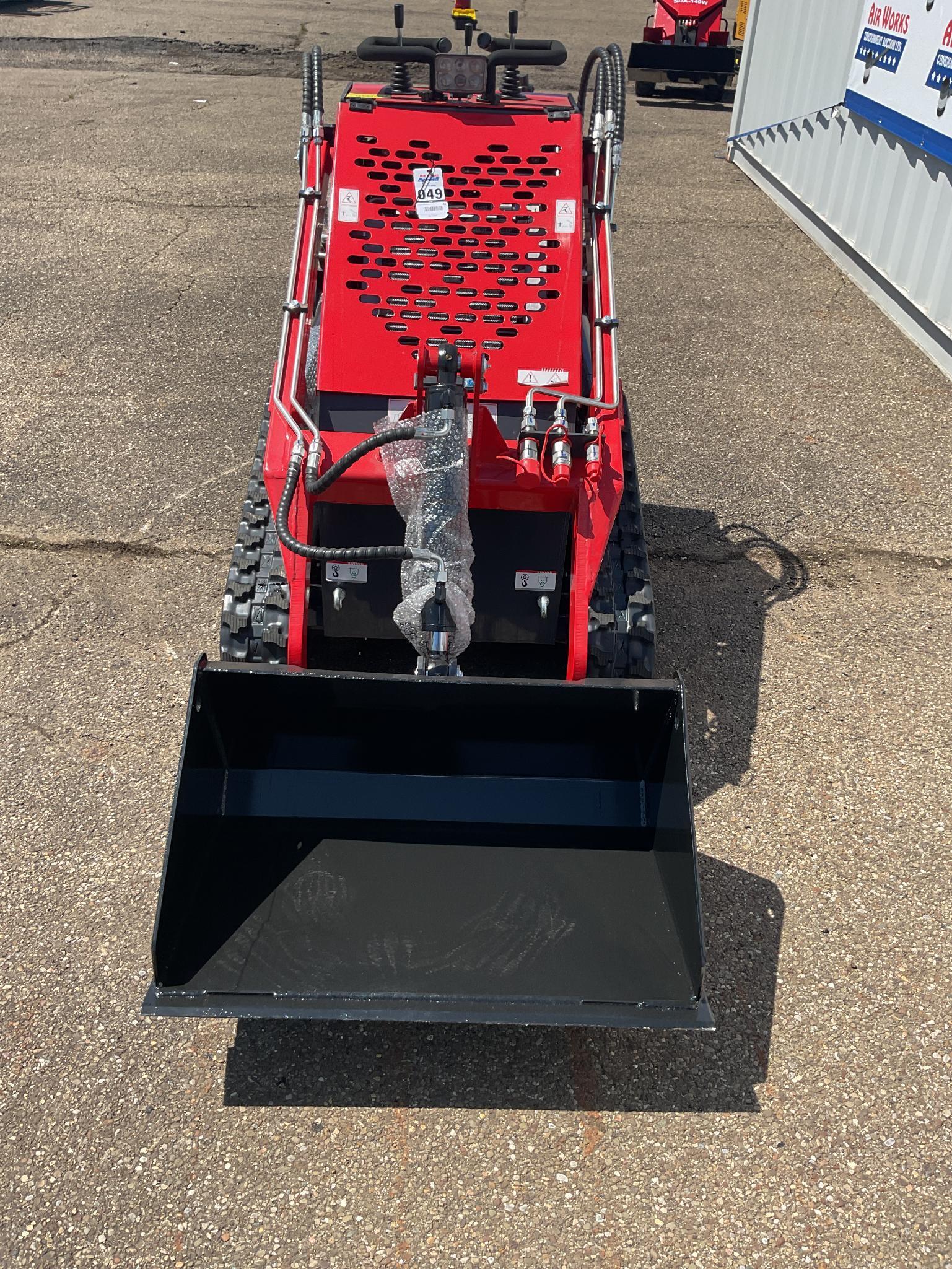 New Unused AGT Model YSRT14 Compact Track Loader, 13.5 Hp Gas Engine Bucket, Aux. Hyd, Rubber Tracks