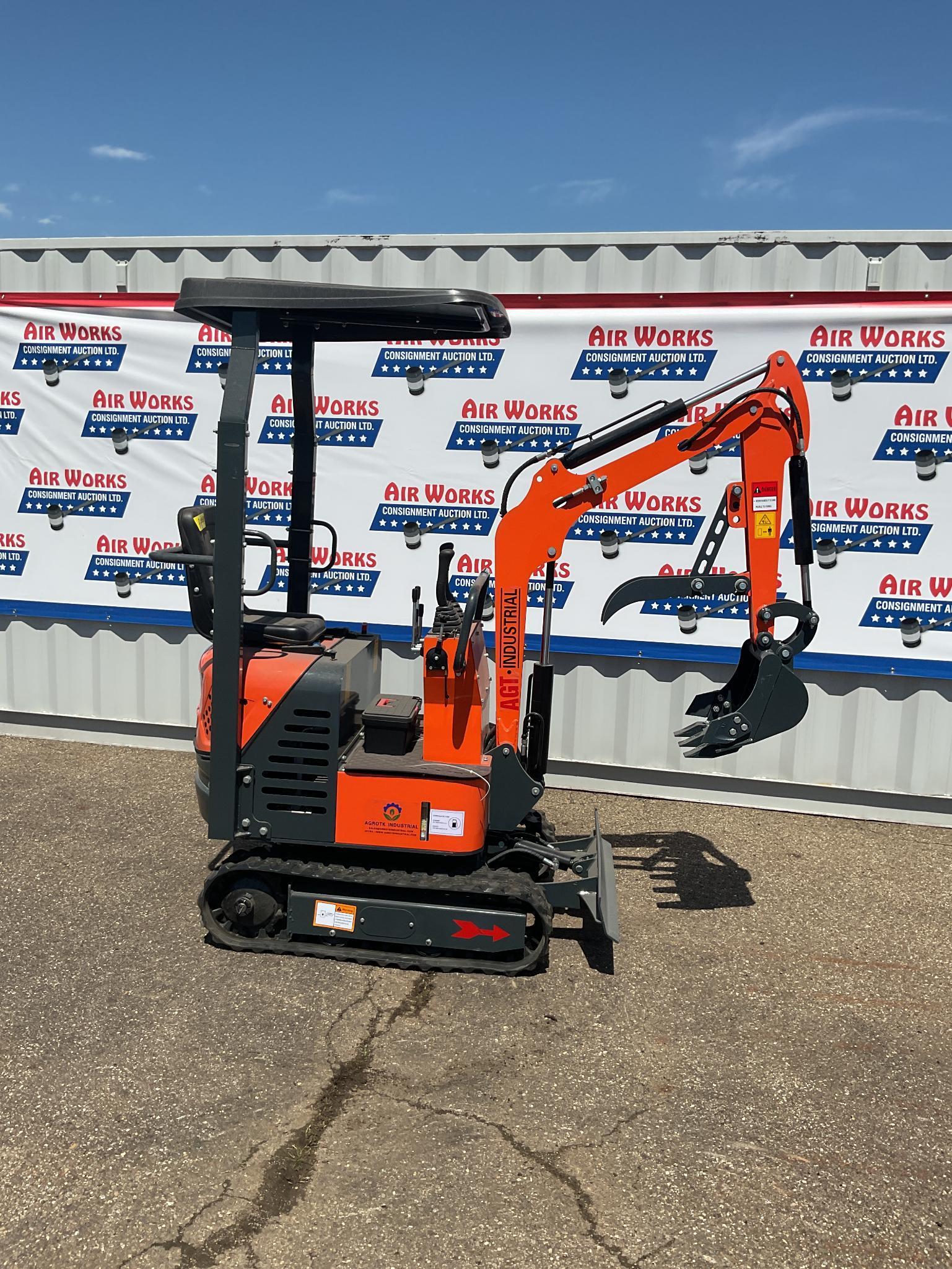 New Unused AGT Model L12R Mini Excavator, 14" Digging Bucket, Blade, 13.5 Gas Engine, Aux. Hyd.