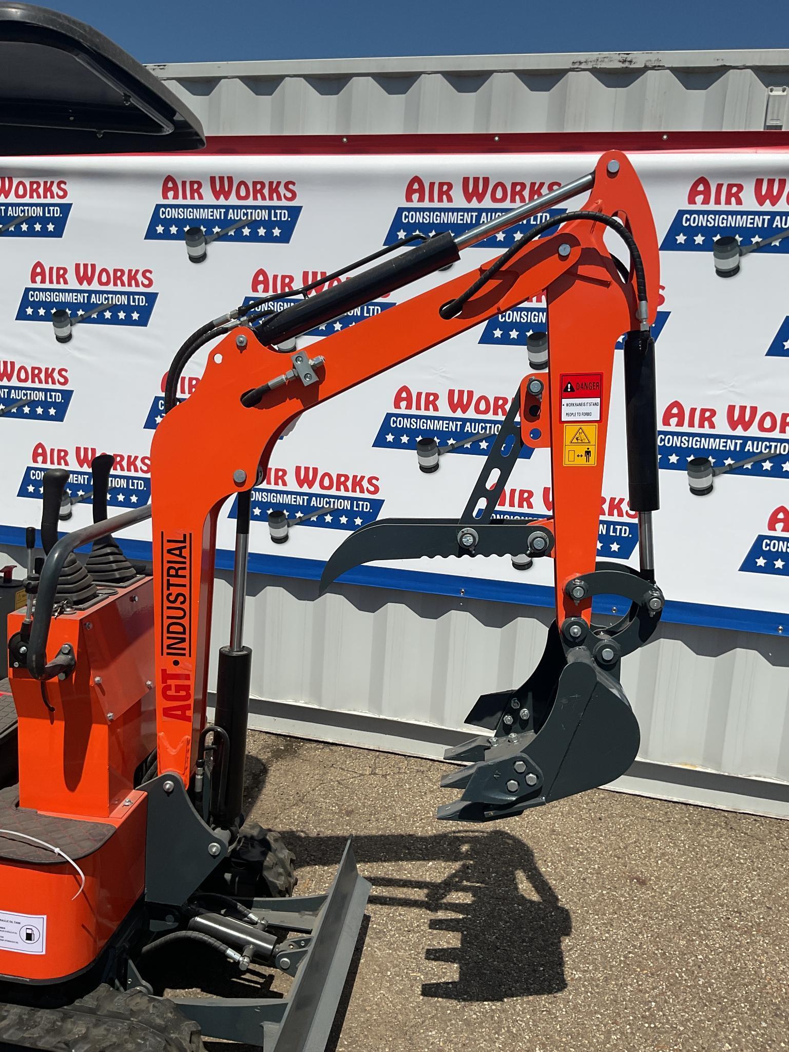 New Unused AGT Model L12R Mini Excavator, 14" Digging Bucket, Blade, 13.5 Gas Engine, Aux. Hyd.