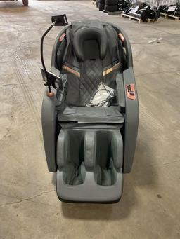 New Unused 2025 IR Model IRMC High End Massage Chair, AI Intelligent Voice Control, Large Screen