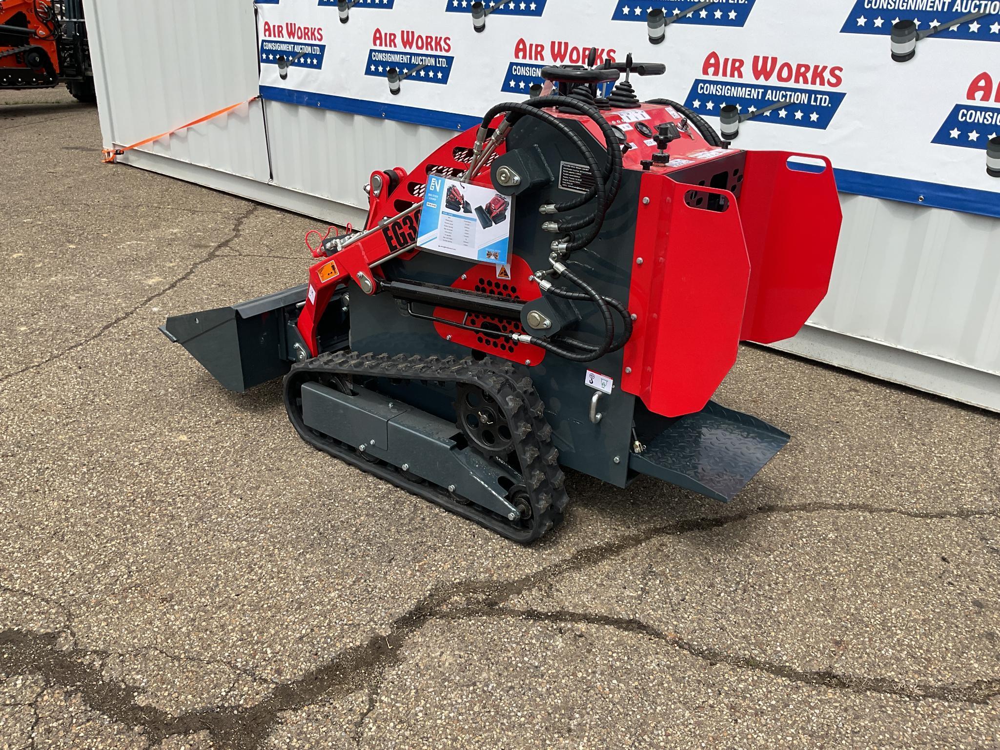 New Unused EGN Model EG360 Compact Track Loader, 13.5 Hp Gas Engine, 40" Bucket, Aux. Hydraulics