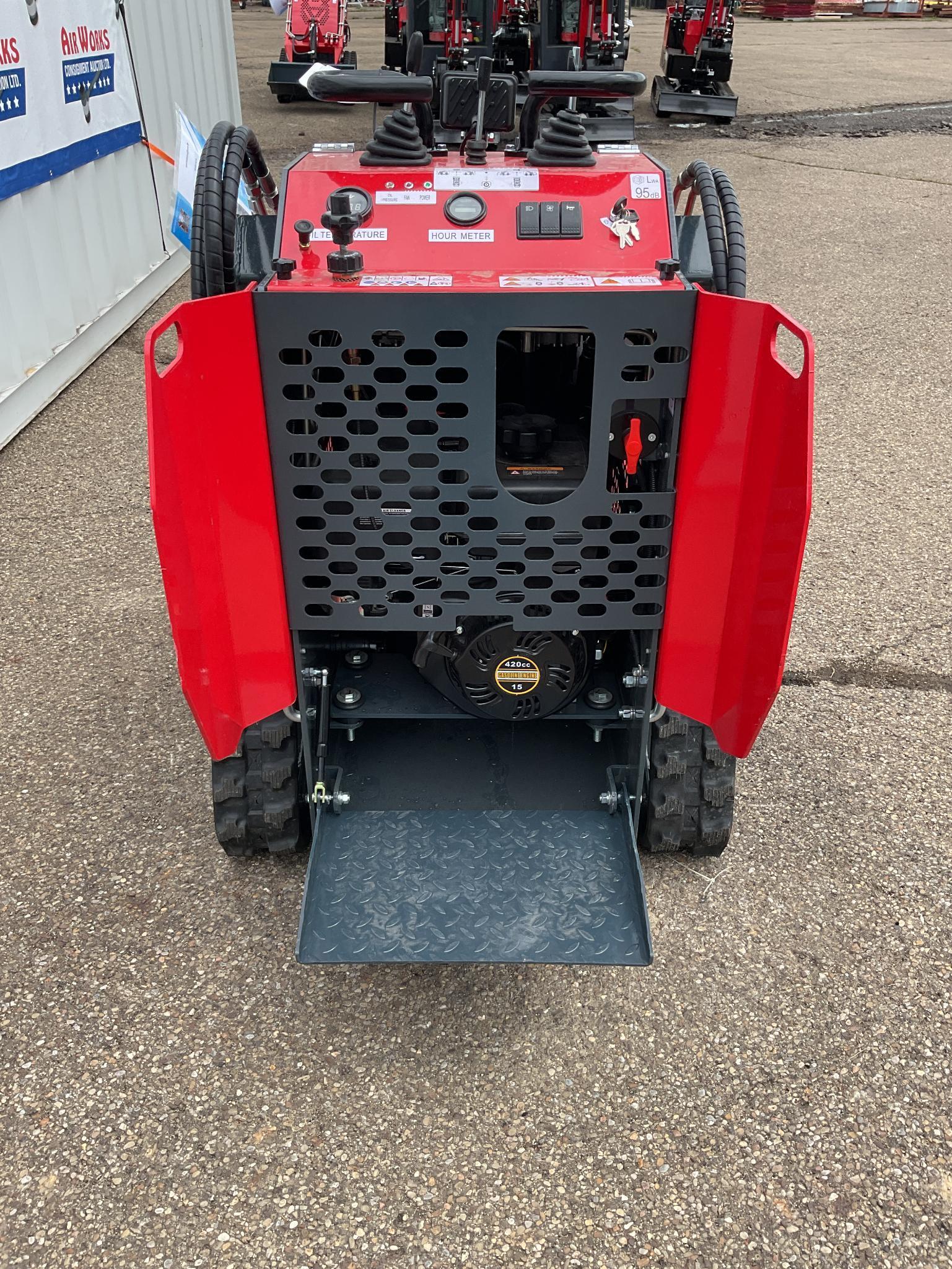 New Unused EGN Model EG360 Compact Track Loader, 13.5 Hp Gas Engine, 40" Bucket, Aux. Hydraulics