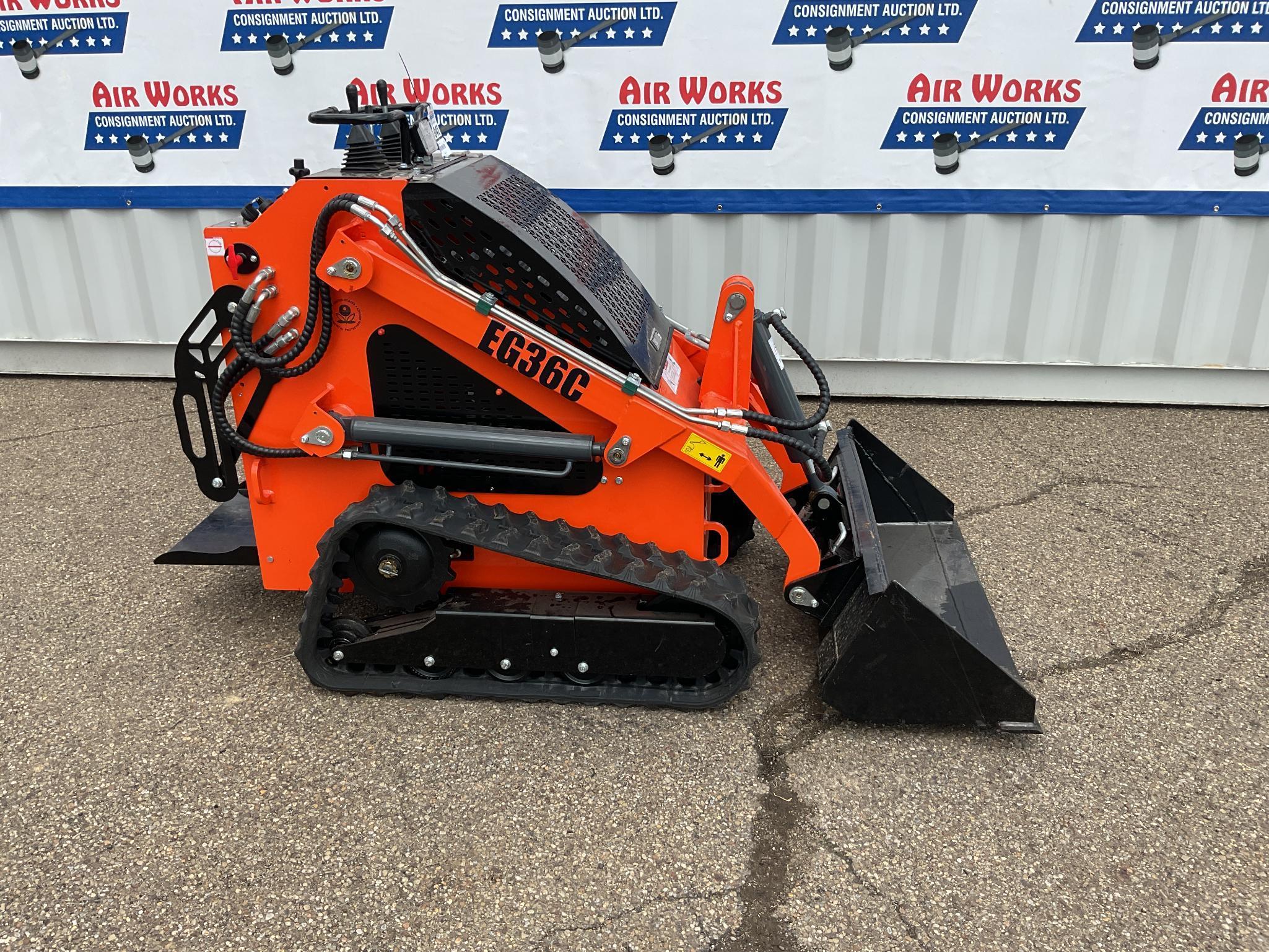 New Unused EGN Model EG36C Compact Track Loader, 15 Hp Gas Engine, 40" Bucket, Aux. Hydraulics