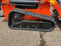 New Unused EGN Model EG36C Compact Track Loader, 15 Hp Gas Engine, 40" Bucket, Aux. Hydraulics