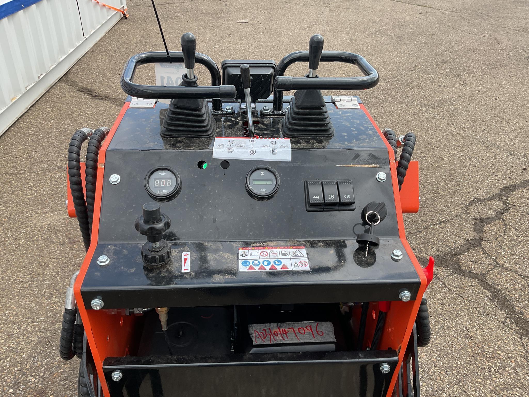 New Unused EGN Model EG36C Compact Track Loader, 15 Hp Gas Engine, 40" Bucket, Aux. Hydraulics