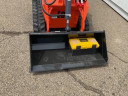 New Unused EGN Model EG36C Compact Track Loader, 15 Hp Gas Engine, 40" Bucket, Aux. Hydraulics
