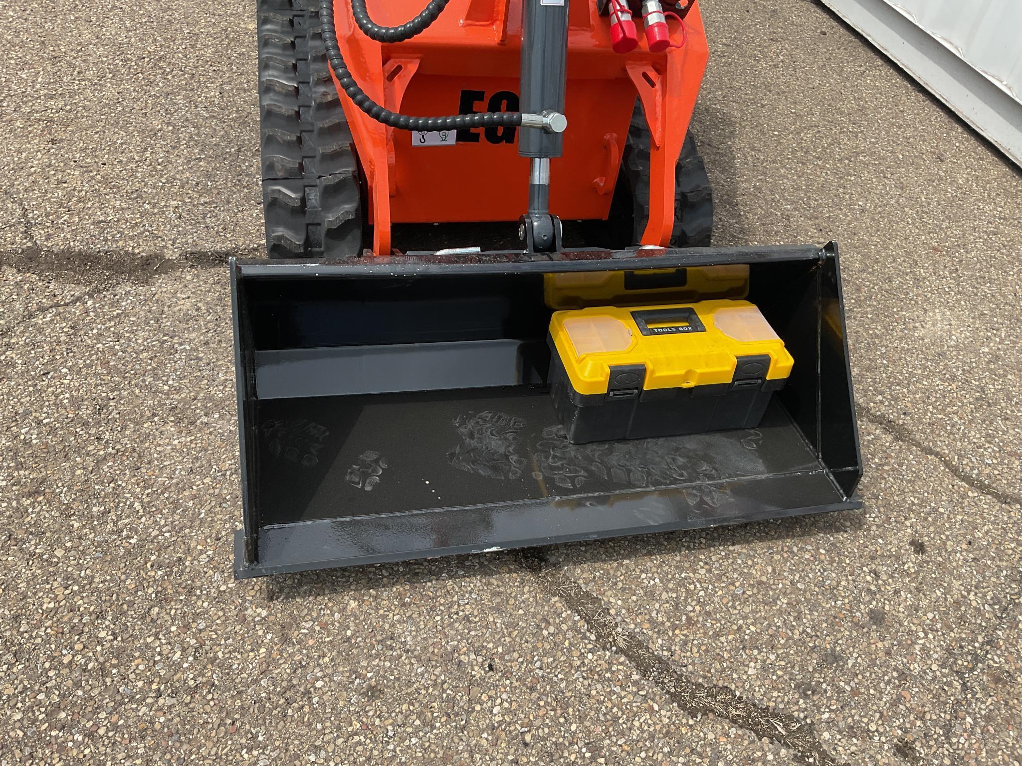 New Unused EGN Model EG36C Compact Track Loader, 15 Hp Gas Engine, 40" Bucket, Aux. Hydraulics