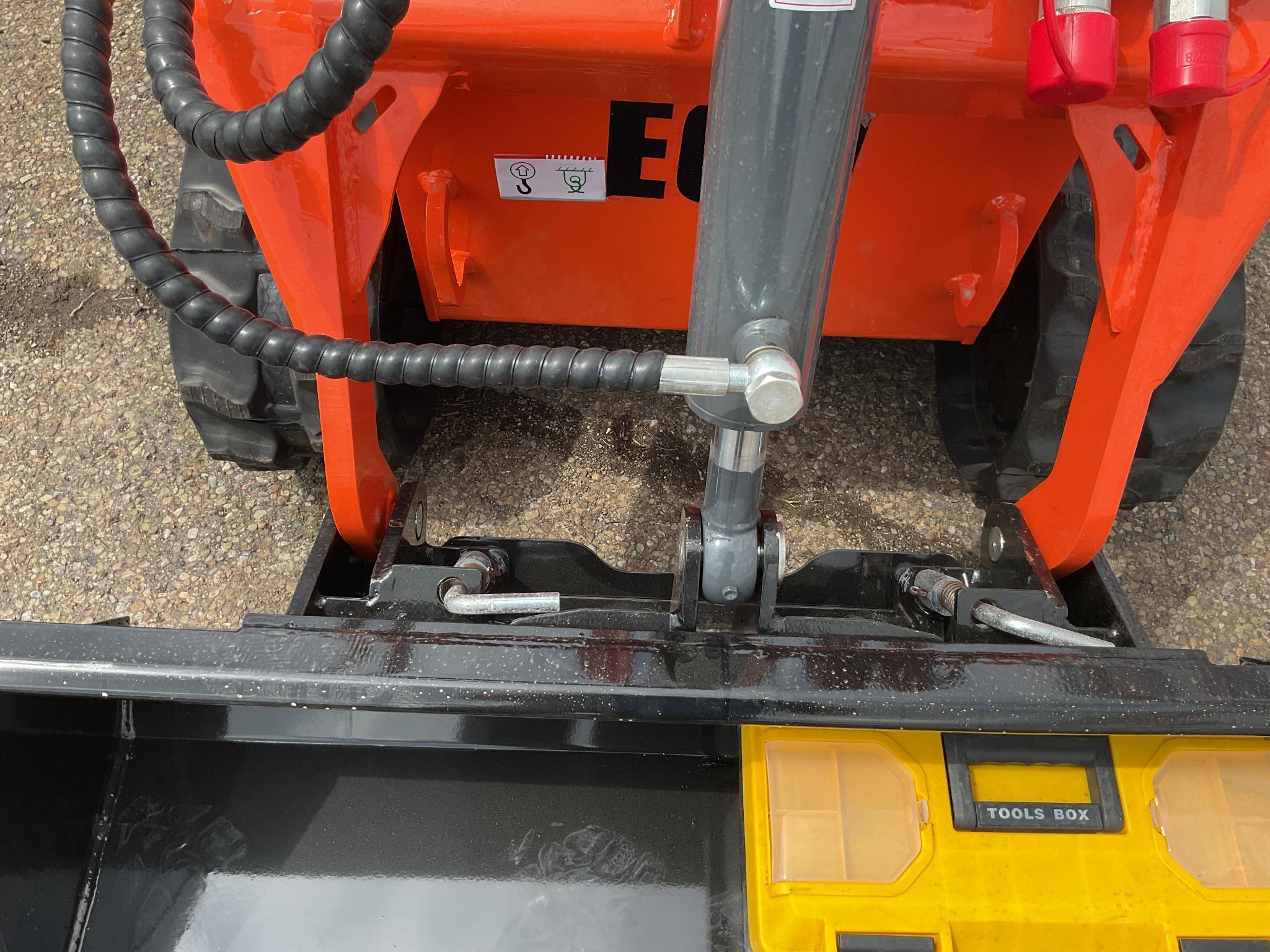 New Unused EGN Model EG36C Compact Track Loader, 15 Hp Gas Engine, 40" Bucket, Aux. Hydraulics