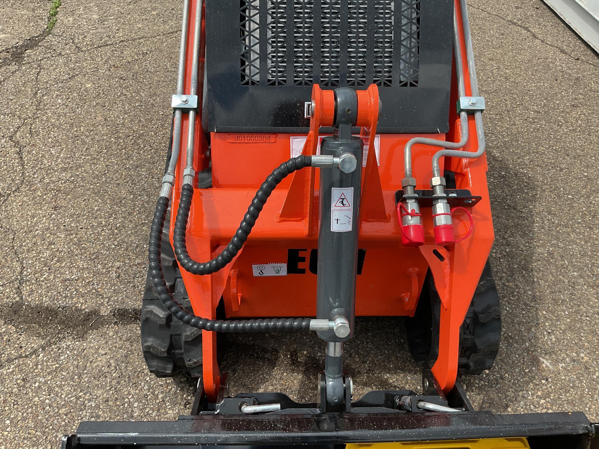 New Unused EGN Model EG36C Compact Track Loader, 15 Hp Gas Engine, 40" Bucket, Aux. Hydraulics
