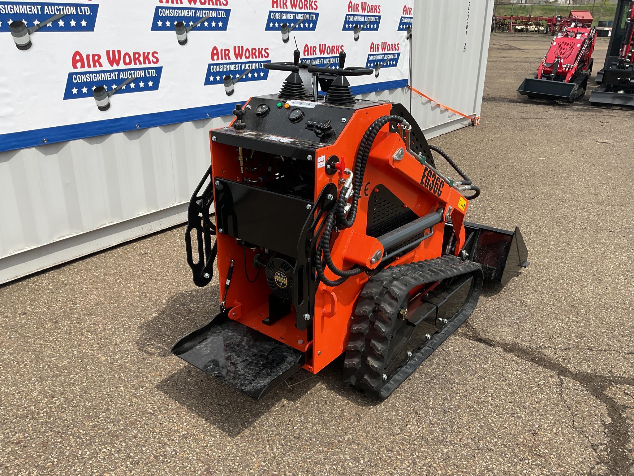 New Unused EGN Model EG36C Compact Track Loader, 15 Hp Gas Engine, 40" Bucket, Aux. Hydraulics