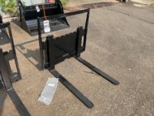 New Unused GIYI Mini Skid Loader Forks Attachment with 30" Forks