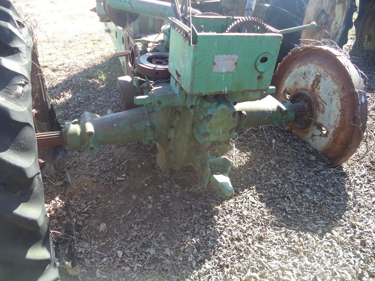 49 John Deere model 4A