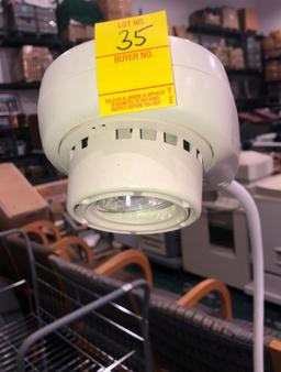 MEDICAL LIGHT WELCH ALLYN LS-135