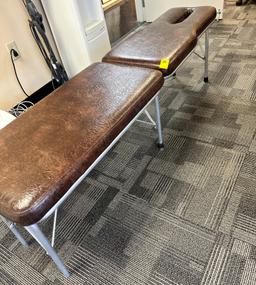 FOLDING CHIROPRACTIC TABLE