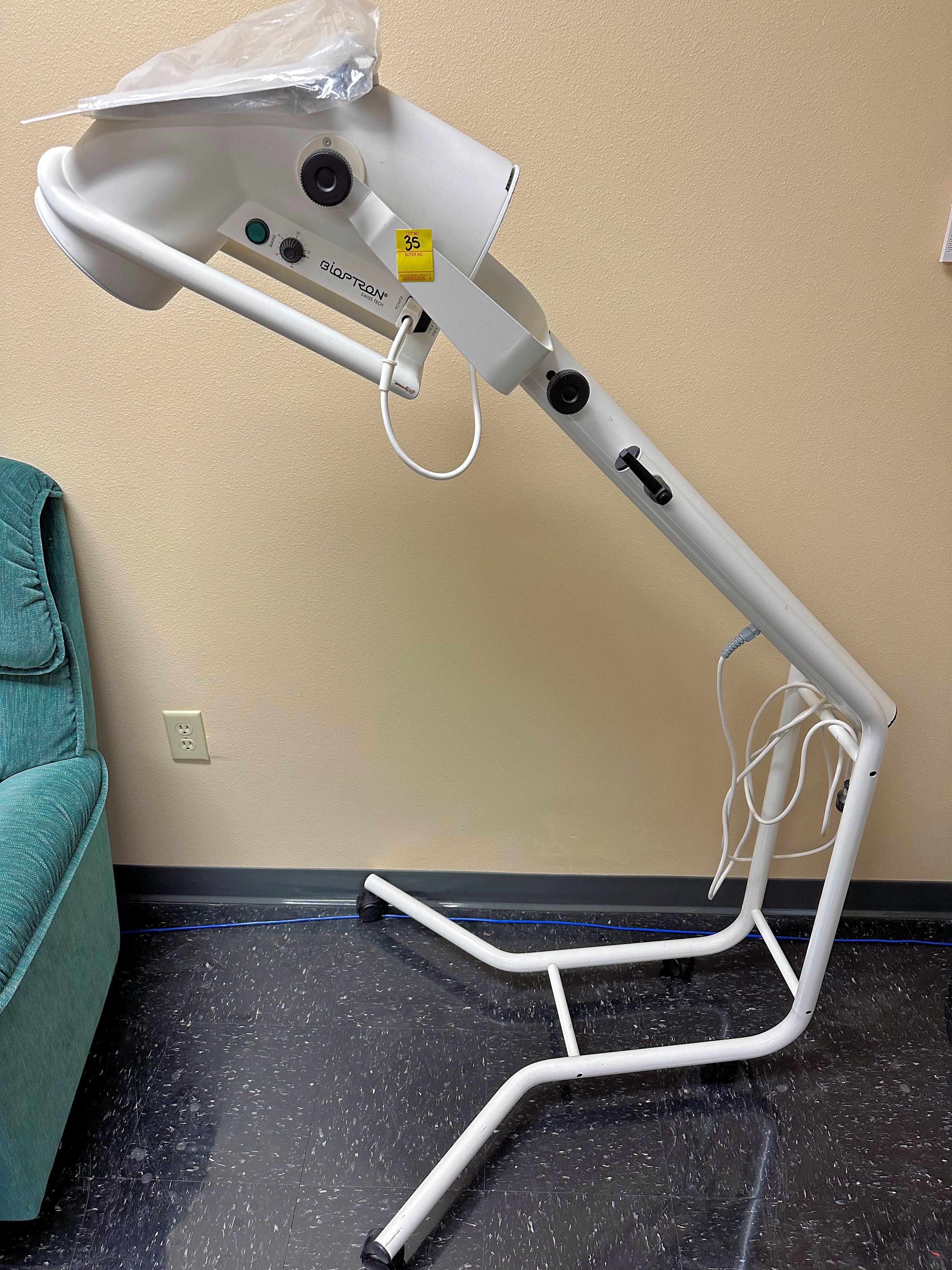 BIOPTRON SWISS TECH (BIOPTRON 2) LIGHT THERAPY WITH STAND