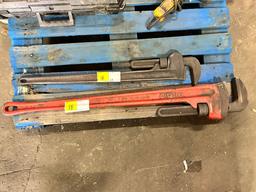 LOT OF 2 PIPE WENCHES (48" & 36")