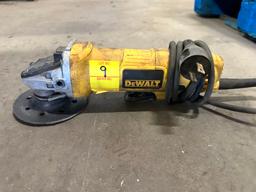 DEWALT GINDER