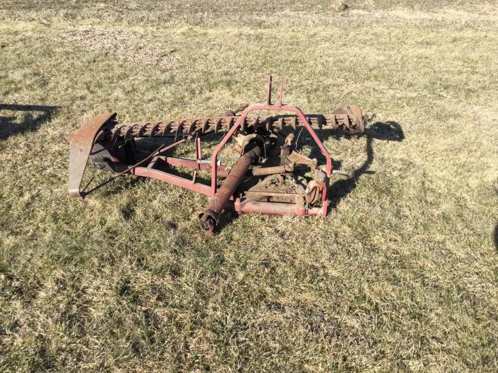 IH 1300 Mower