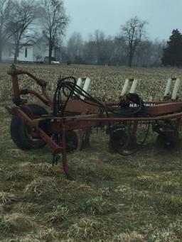 IH 720 Plow