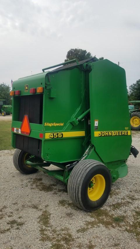 1998 John Deere 456 Round Baler