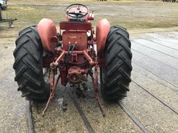IH 460 utility