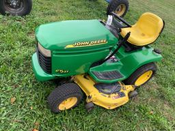 John Deere GT 235