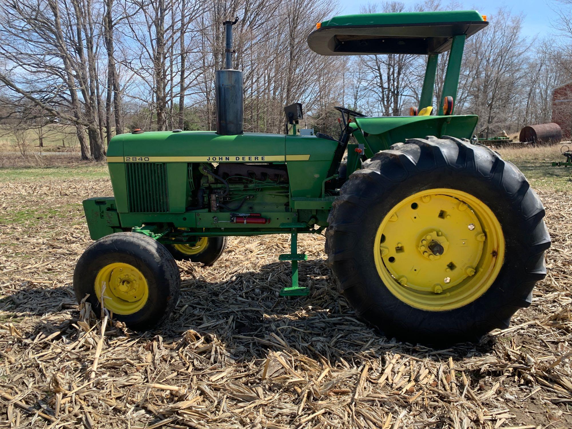 John Deere 2840 Tractor