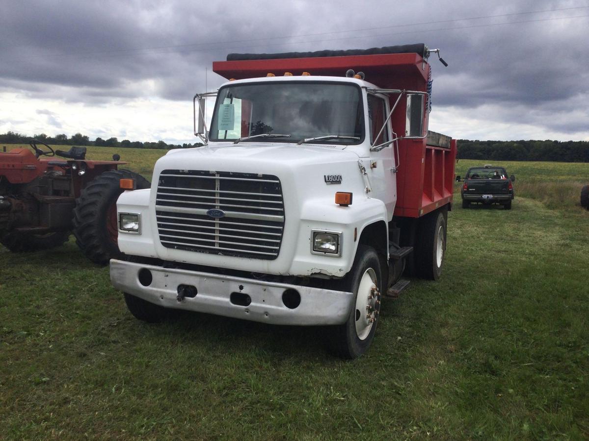 Ford L 8000