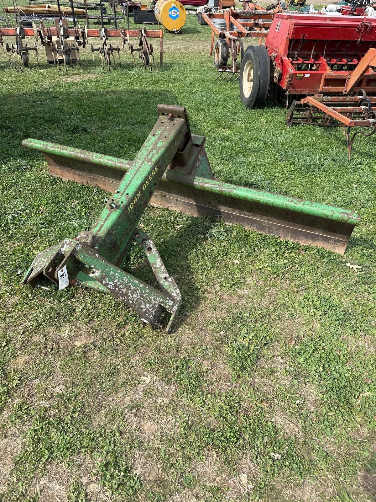 John Deere Blade