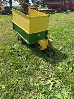 John Deere Vac