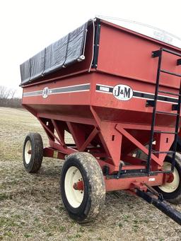 J & M Gravity wagon