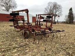 Wilrich 22 shank chiesel Plow