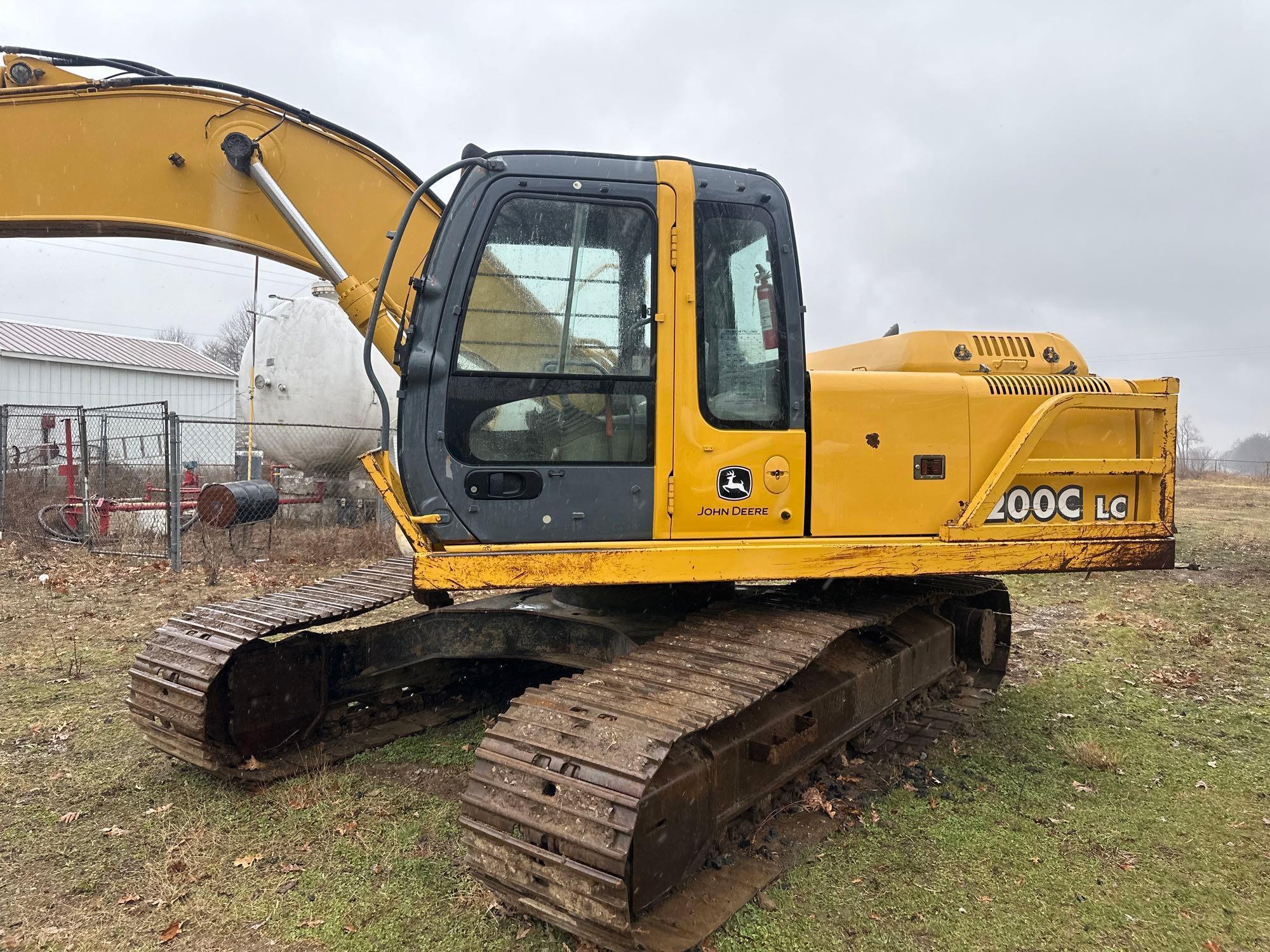 John Deere 200 C