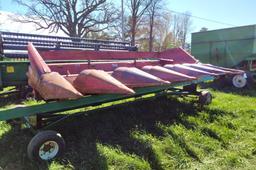 Internaltional 963 Corn head(Cart Does Not Sale)