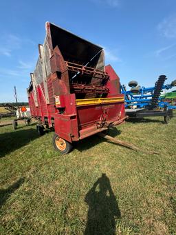 GEHL 3 BEATER FORAGE WAGON