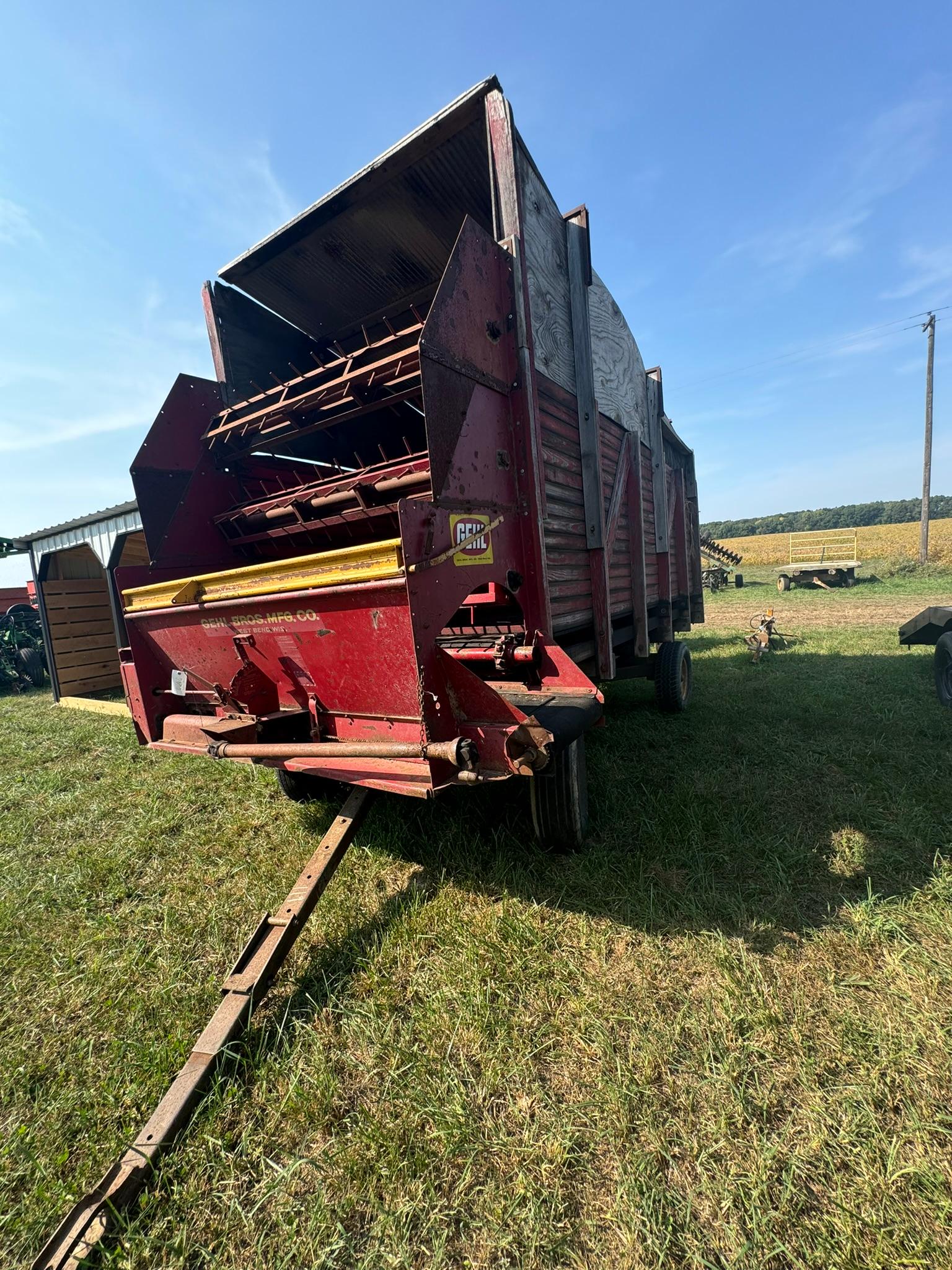 GEHL 3 BEATER FORAGE WAGON