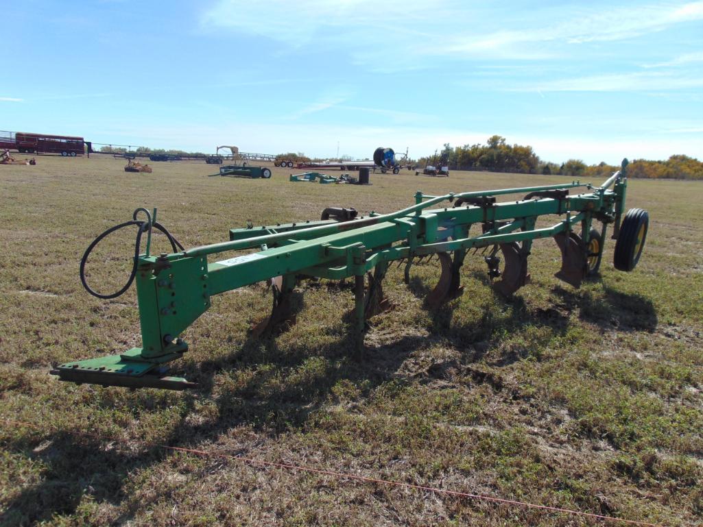 John Deere 450 semi mount 6 bottom plow, s/n 100005a