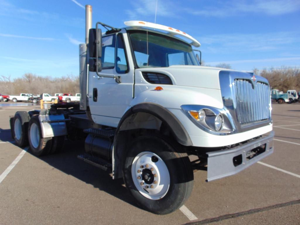 2009 IHC 7600 T/A Truck Tractor, s/n...1hswyahr39j101561, cummins eng, 13 spd trans, od reads 63761