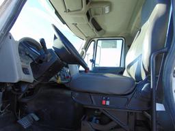 2009 IHC 7600 T/A Truck Tractor, s/n...1hswyahr39j101561, cummins eng, 13 spd trans, od reads 63761